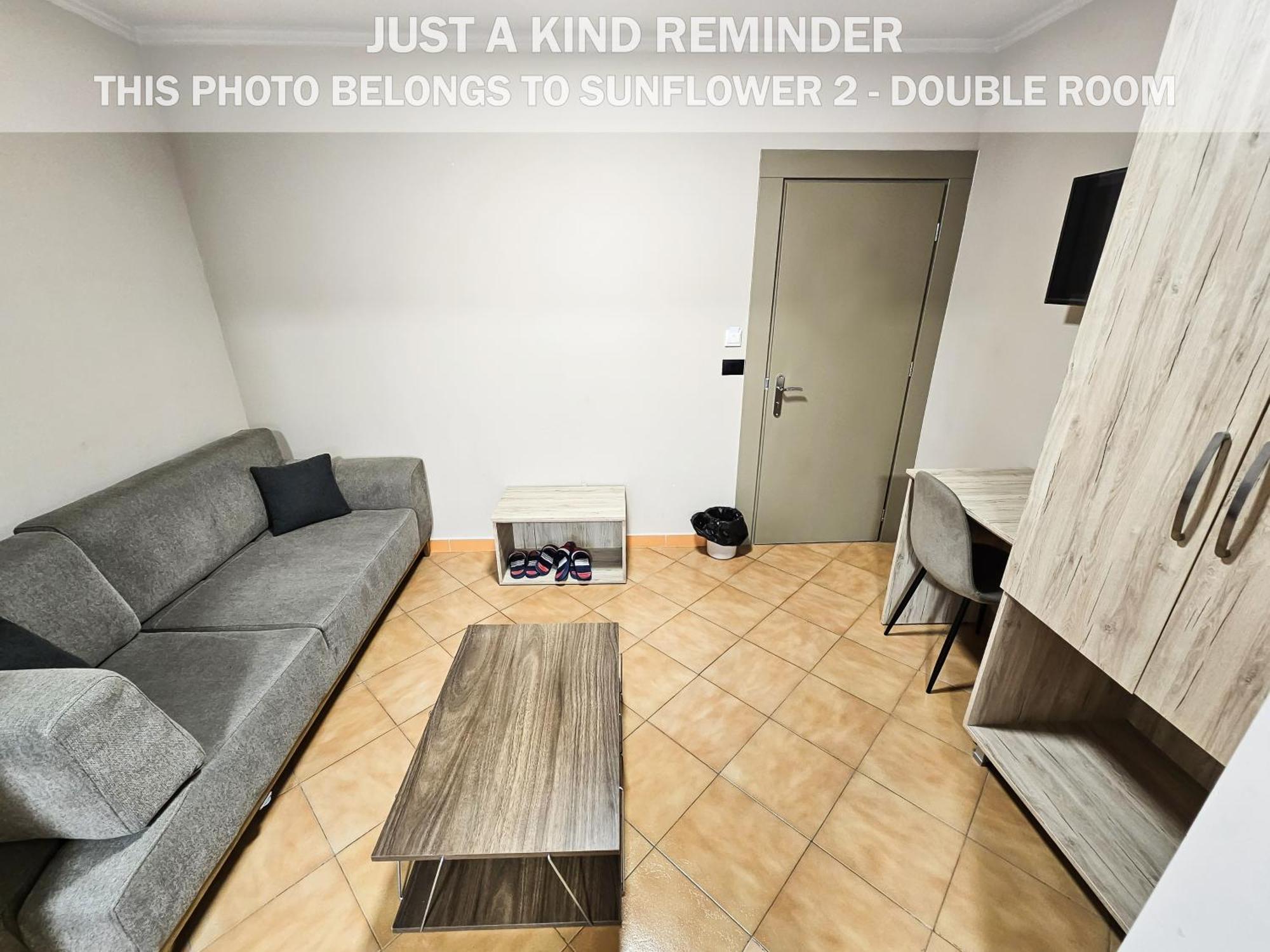 Sunflower Rooms Tirana Buitenkant foto